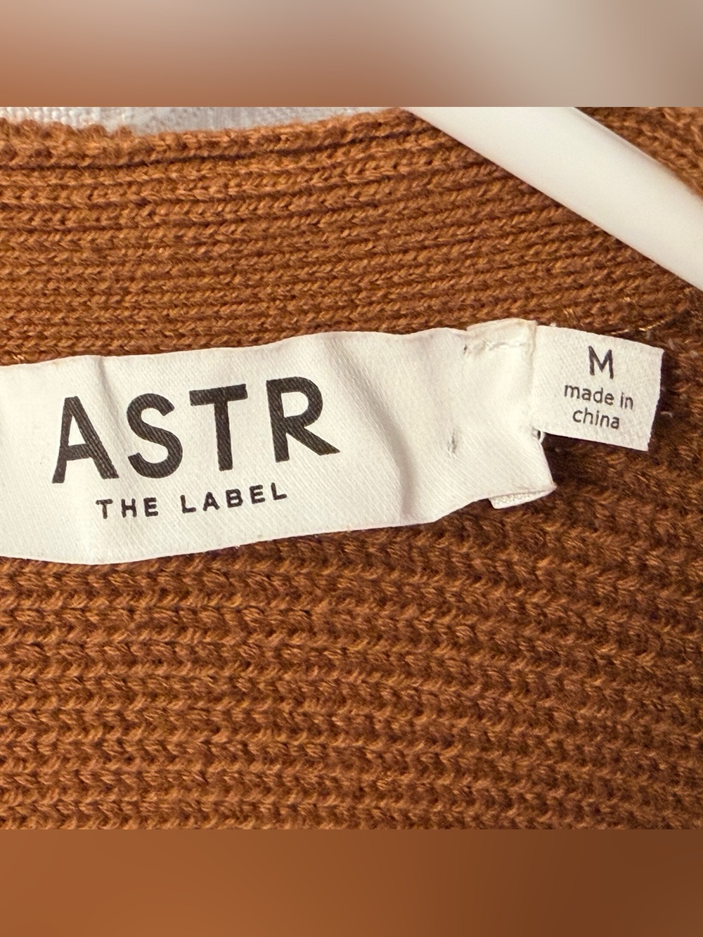 ASTR The Label Merritt Cotton Vneck Button Cardigan Brown Medium - Picture 4 of 8